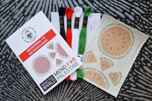 Last inn bildet i Galleri-visningsprogrammet, Broderisett, korssting: Mend The World - Mend For Palestine - Watermelon
