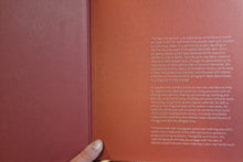 Last inn bildet i Galleri-visningsprogrammet, Bok, Resilient Stitch, Claire Wellesley-Smith, engelsk