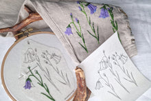 Last inn bildet i Galleri-visningsprogrammet, Broderisett: Blåklokke