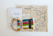 Last inn bildet i Galleri-visningsprogrammet, Materialpakke med opptak av webinar - Lær broderi med prosjektbag markblomst