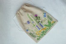 Last inn bildet i Galleri-visningsprogrammet, NYHET! LÊr broderi med prosjektbag Engblomster (forhÄndssalg)