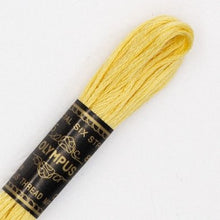 Last inn bildet i Galleri-visningsprogrammet, ForhÄndssalg: Moulinégarn, broderitrÄd, Olympus fargenr 501-583 (gule)