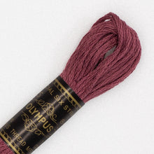 Last inn bildet i Galleri-visningsprogrammet, Forhåndssalg: Moulinégarn, broderitråd, Olympus fargenr 1041-1908 (rosa / rød)