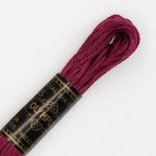 Last inn bildet i Galleri-visningsprogrammet, Forhåndssalg: Moulinégarn, broderitråd, Olympus fargenr 1041-1908 (rosa / rød)