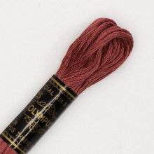 Last inn bildet i Galleri-visningsprogrammet, Forhåndssalg: Moulinégarn, broderitråd, Olympus fargenr 100-1035 (røde / rosa)