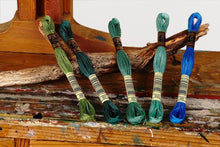 Last inn bildet i Galleri-visningsprogrammet, BroderitrÄd, ensfarget, DMC, Farge 954 - 3685