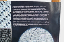 Last inn bildet i Galleri-visningsprogrammet, Bok, Stitched Shibori, Technique, innovation, pattern, design. Jane Callender (engelsk)
