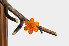 Last inn bildet i Galleri-visningsprogrammet, Strykemerker, blomst, 4,5 x 4 cm