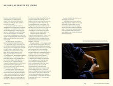 Last inn bildet i Galleri-visningsprogrammet, Forhåndssalg: Bok, Sashiko: The Untold Story: The History, Technique and Philosophy Behind Japanese Hand-stitching, av Atsushi Futatsuya (engelsk)
