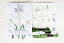 Load image into Gallery viewer, Broderisett: Snøklokke
