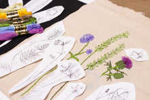 Last inn bildet i Galleri-visningsprogrammet, NYHET! Lær broderi med prosjektbag Engblomster (forhåndssalg)
