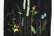Last inn bildet i Galleri-visningsprogrammet, NYHET! Lær broderi med prosjektbag Engblomster
