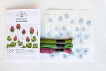 Load image into Gallery viewer, Broderisett: Rødkløver
