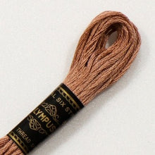 Last inn bildet i Galleri-visningsprogrammet, Forhåndssalg: Moulinégarn, broderitråd, Olympus fargenr 700-900 (rød/brun)
