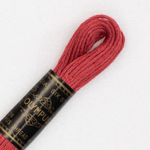 Last inn bildet i Galleri-visningsprogrammet, Forhåndssalg: Moulinégarn, broderitråd, Olympus fargenr 100-1035 (røde / rosa)
