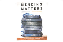Load image into Gallery viewer, Bok, Mending Matters av Katrina Rodabaugh (engelsk)
