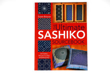 Load image into Gallery viewer, Bok, The Ultimate SASHIKO Sourcebook, Susan Briscoe (engelsk)
